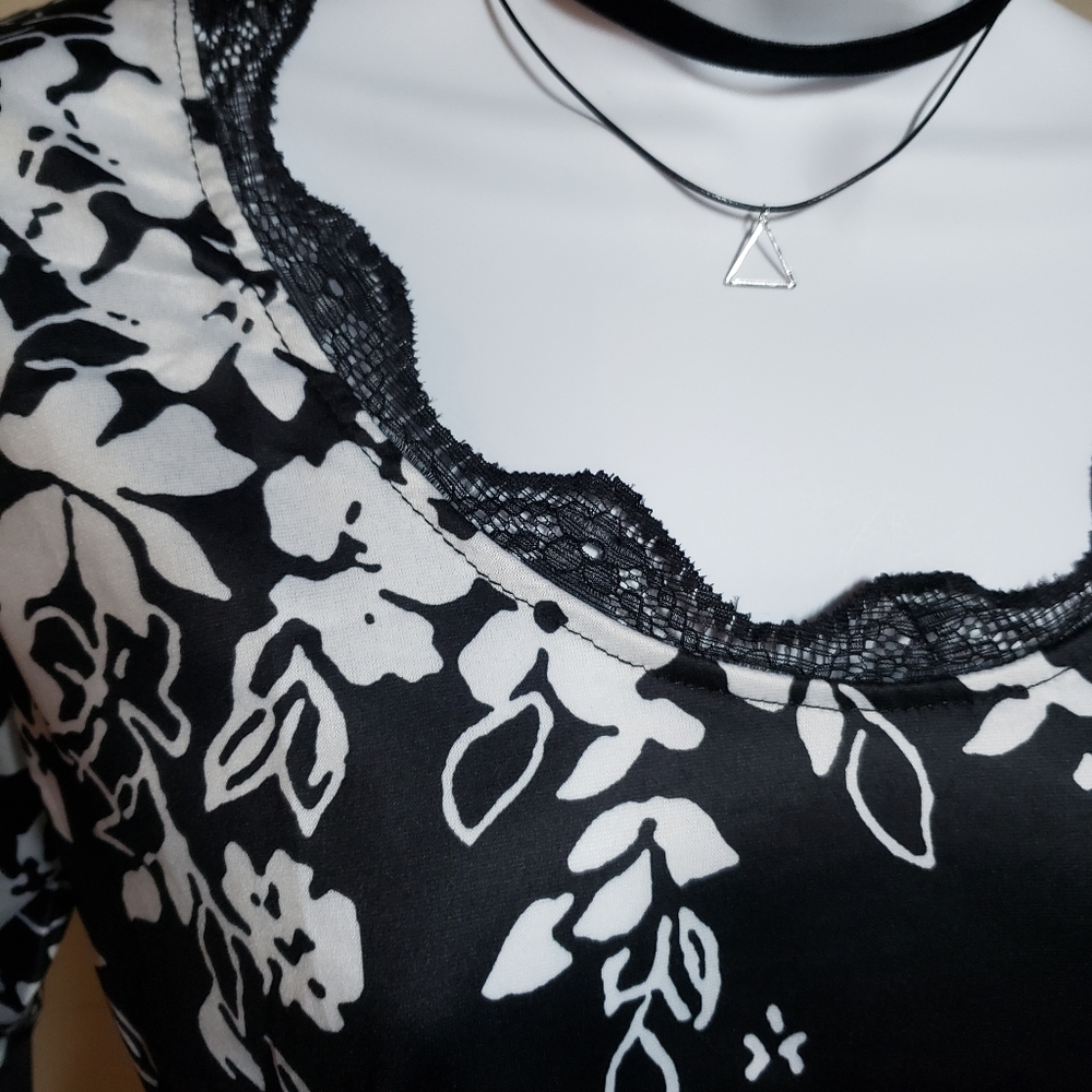 🥳🥳HP!🥳🥳Long Sleeve Top - Picture 4 of 5